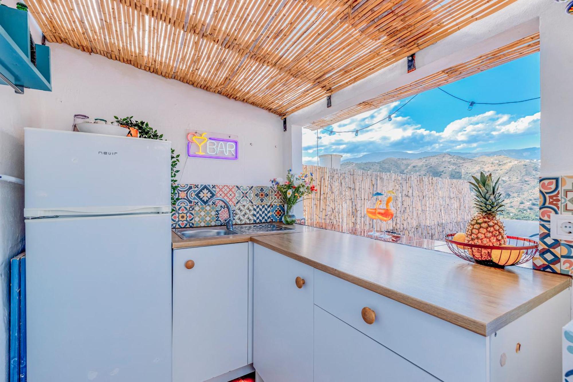 Casa De La Montana Apartments Sayalonga المظهر الخارجي الصورة