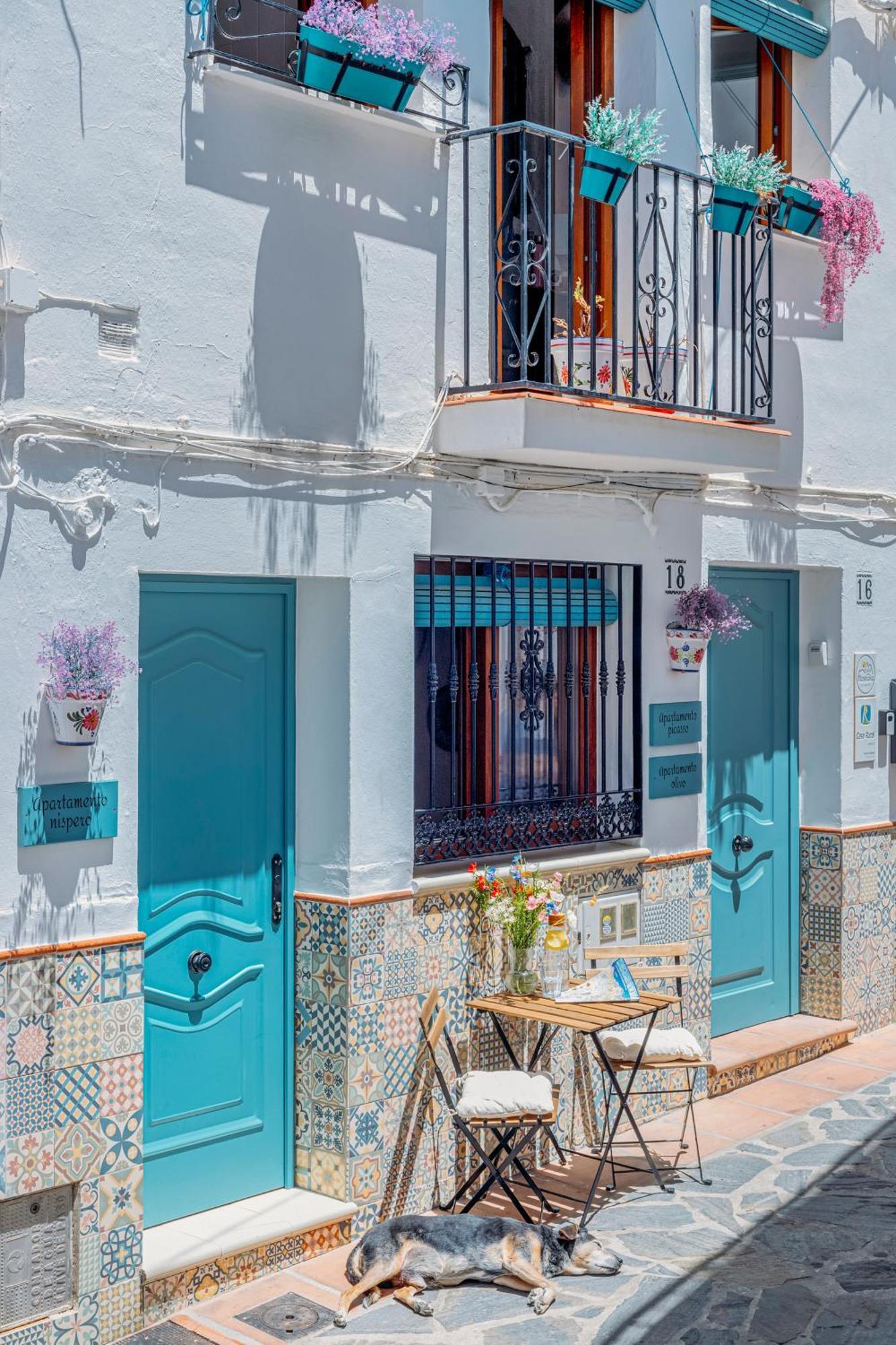 Casa De La Montana Apartments Sayalonga المظهر الخارجي الصورة